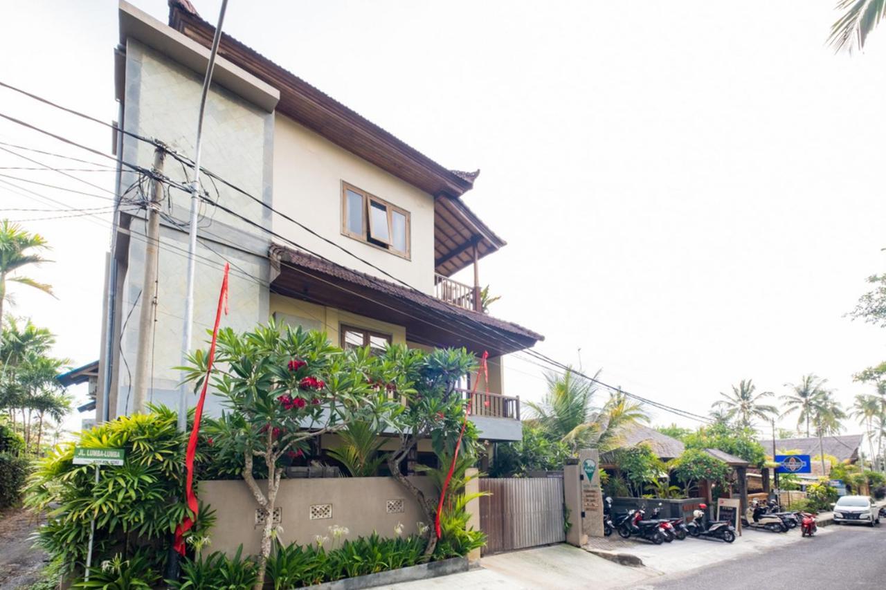 Hotel The Point Surfcamp Bali Pulukan Esterno foto