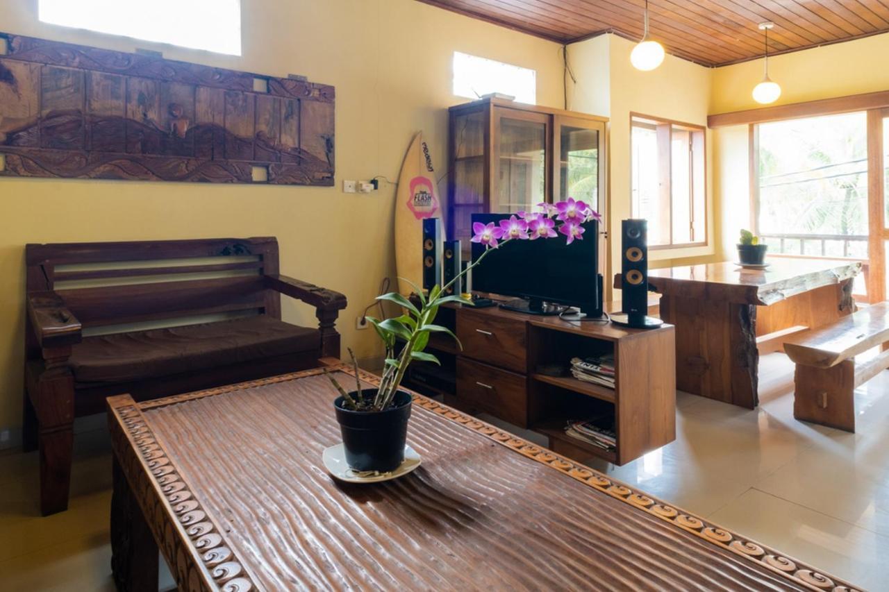 Hotel The Point Surfcamp Bali Pulukan Esterno foto