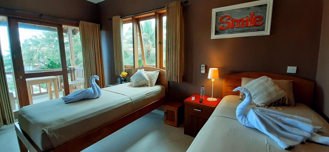 Hotel The Point Surfcamp Bali Pulukan Esterno foto