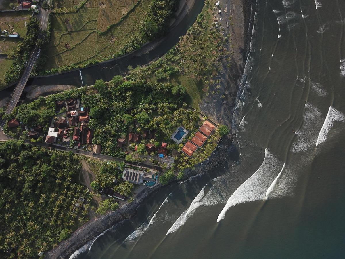 Hotel The Point Surfcamp Bali Pulukan Esterno foto